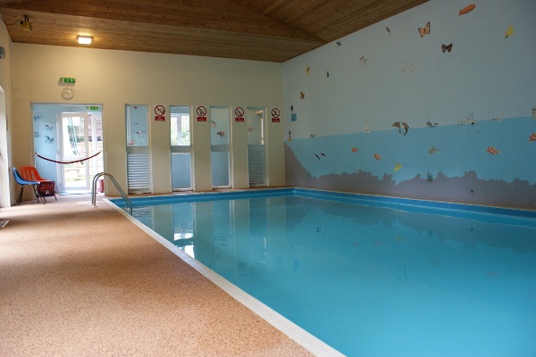 The indoor swimming pool at Dunfield House